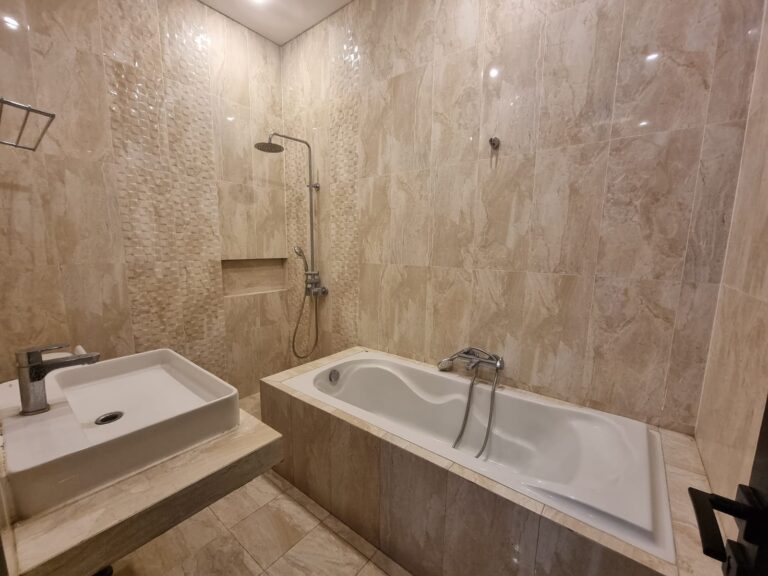 Villa Kapasitas 15 orang