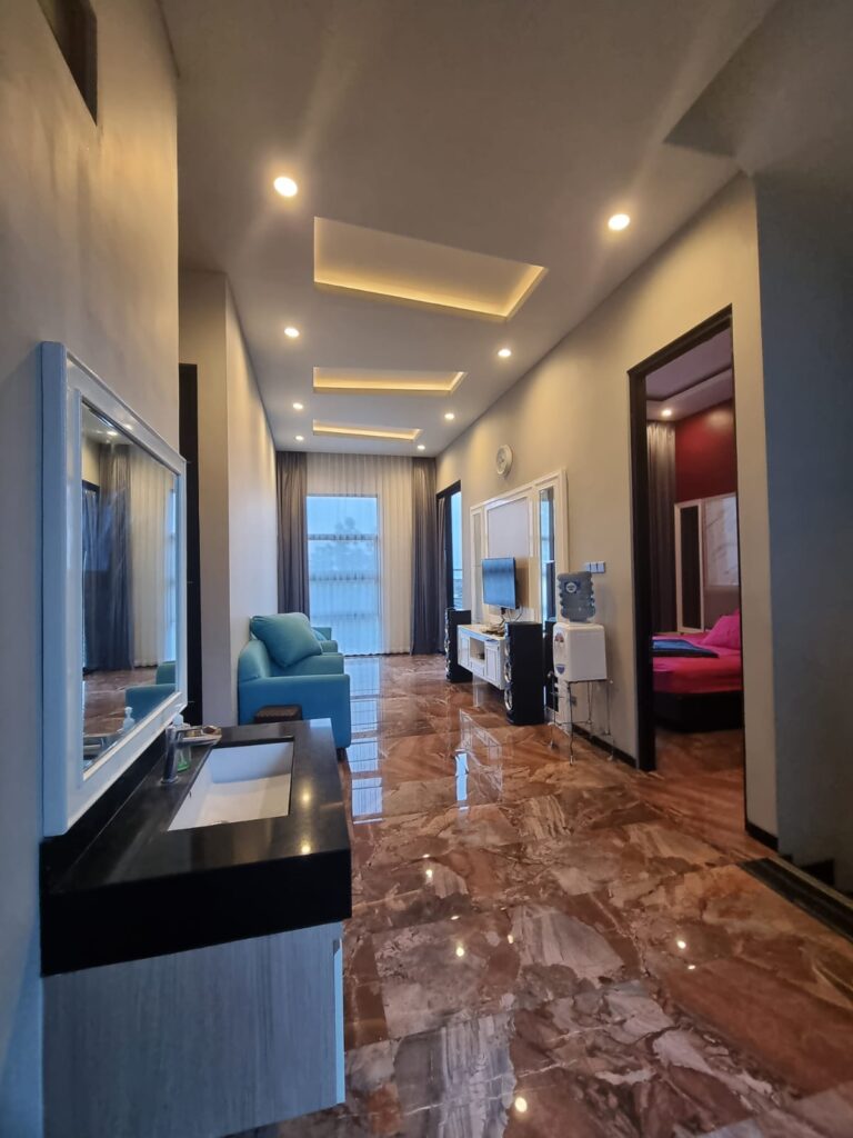 Villa Kapasitas 15 orang