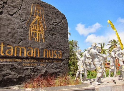 Description: Pesona Keindahan Wisata Taman Nusa di Sidan Gianyar Bali indah -  IhateGreenJello