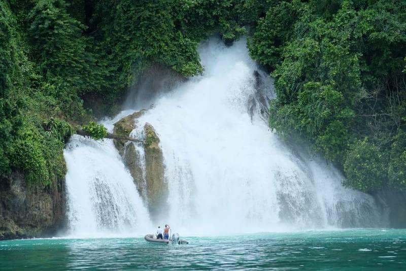Air Terjun di Papua