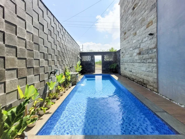 Villa di Batu Malang Kapasitas 30 Orang