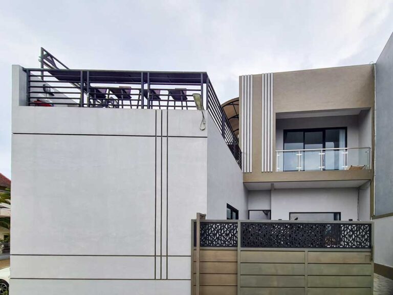 Villa 4 Kamar Minimalist di Batu, Villa N