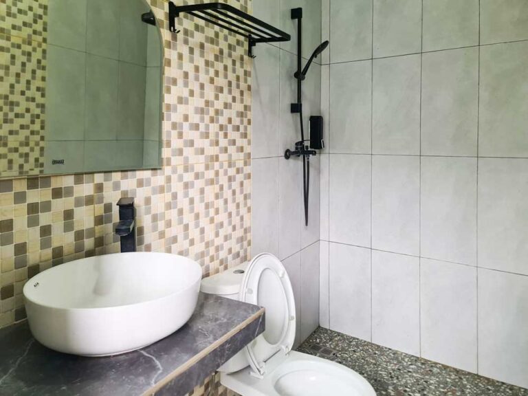 Villa 4 Kamar Minimalist di Batu, Villa N