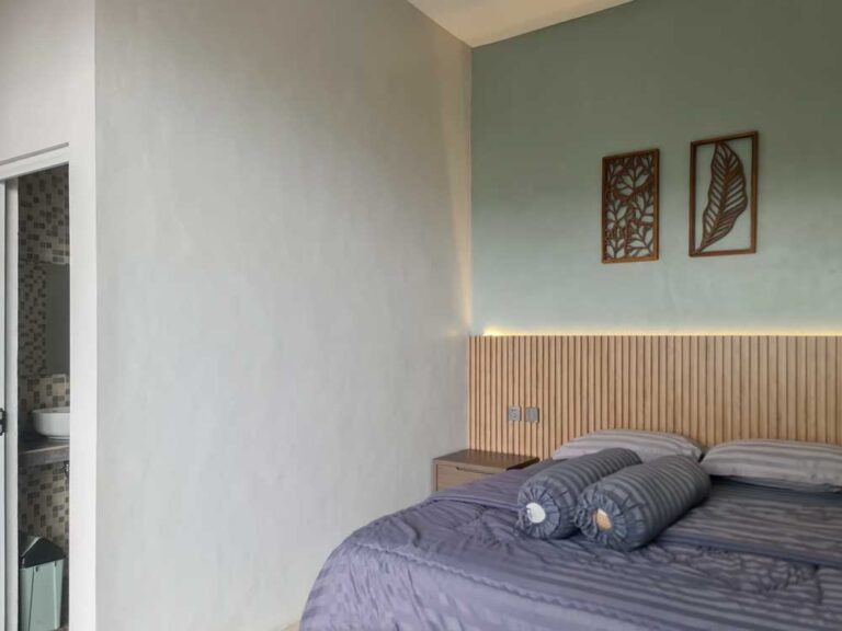 Villa 4 Kamar Minimalist di Batu, Villa N