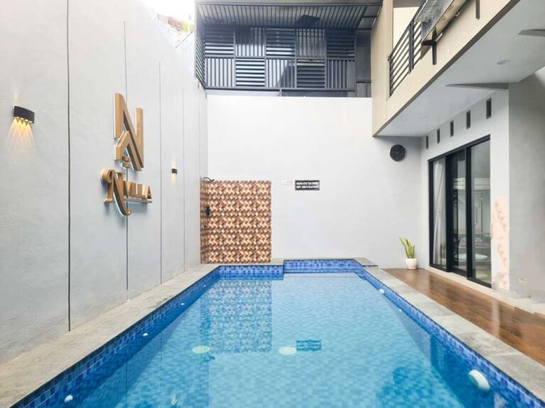 Villa 4 Kamar Minimalist di Batu, Villa N