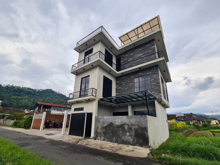 Villa 5 Kamar View Pegunungan di Batu