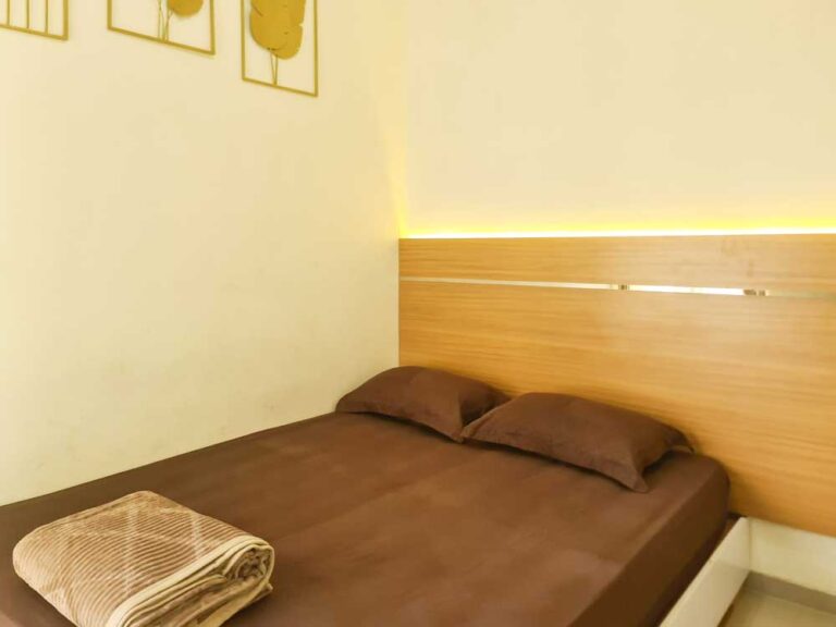 Villa 4 Kamar Minimalist Dekat BNS