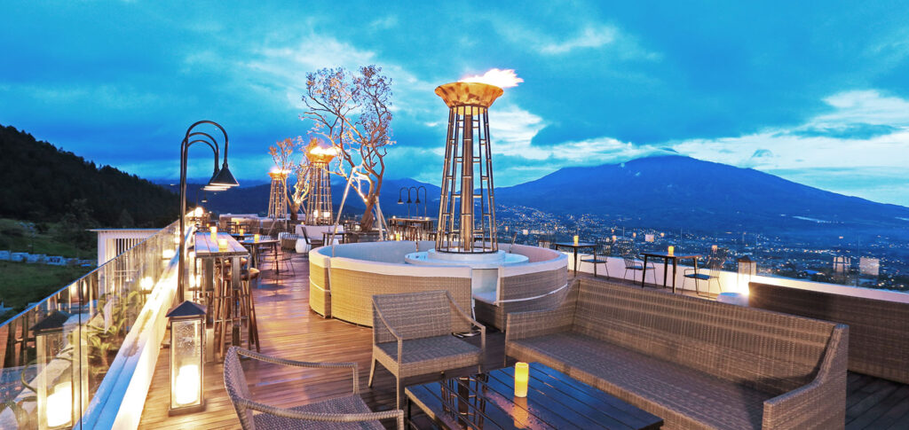 10 Rekomendasi Place To Go Yang Wajib Dikunjungi Saat Staycation di Villa Dedayu