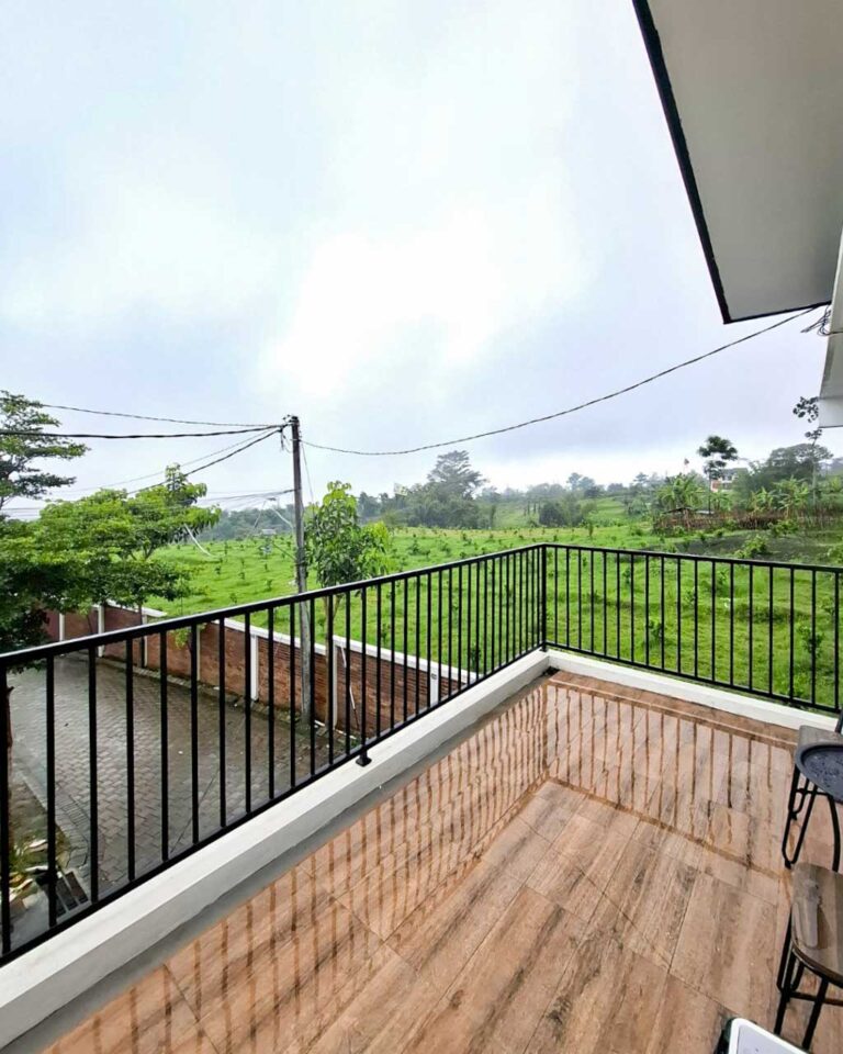 Villa 3 Kamar Full AC Dekat BNS