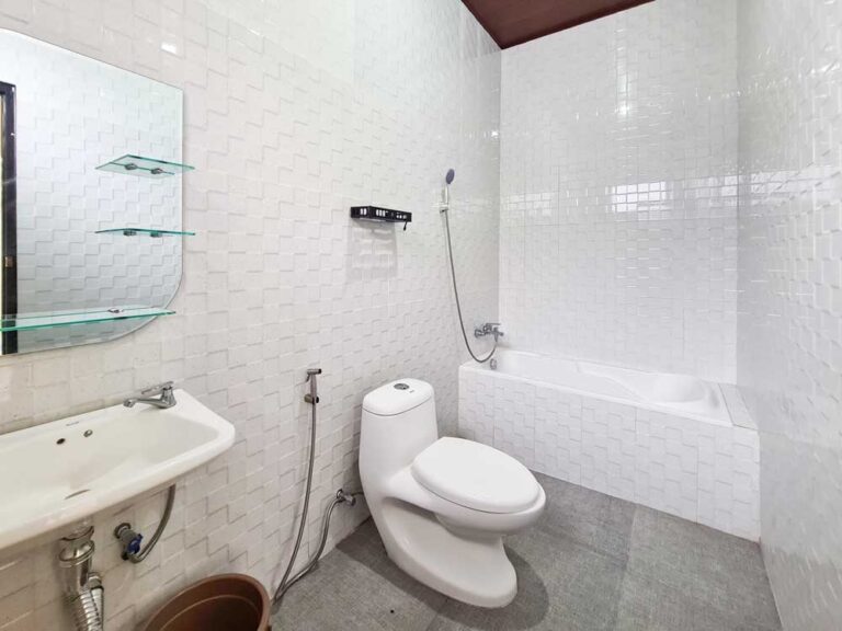 Villa 6 Kamar Terbaru Dekat dengan BNS