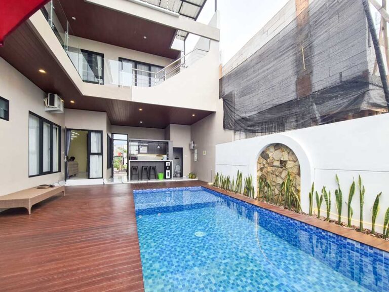 Villa 6 Kamar Terbaru Dekat dengan BNS