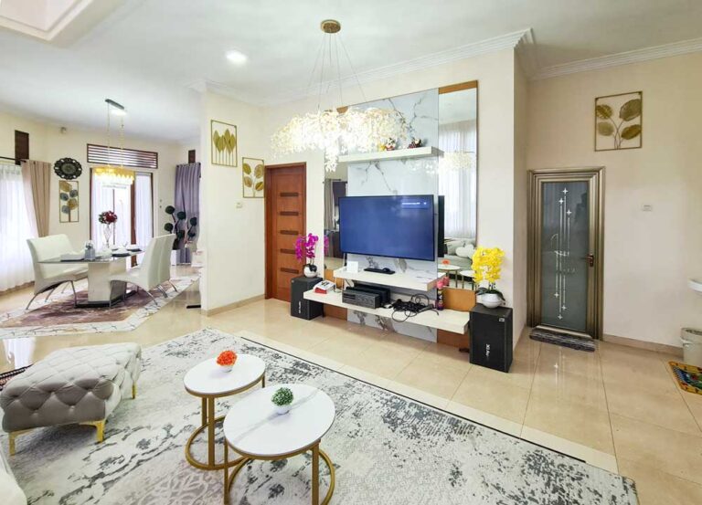 Villa 5 Kamar dekat Museum Angkut