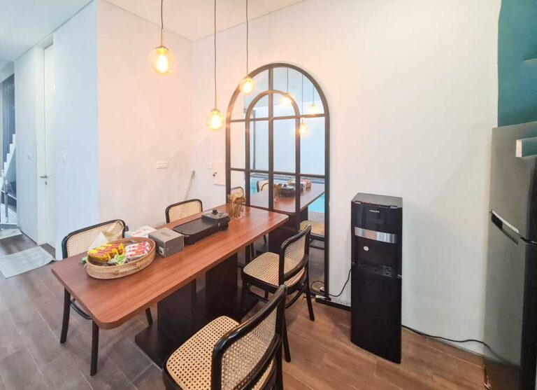 Villa 2 Kamar Private Pool Ramah Anak di Batu