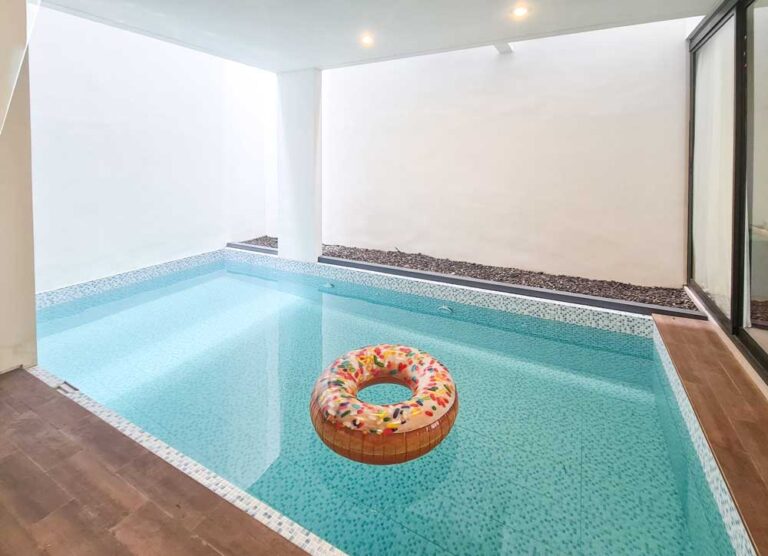 Villa 2 Kamar Private Pool Ramah Anak di Batu