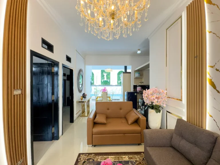 Villa 5 Kamar Murah dekat Museum Angkut, Villa Mommi